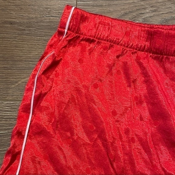 Victoria’s Secret Red Polka Dot Valentines Day Sleep Shorts - Picture 4 of 8